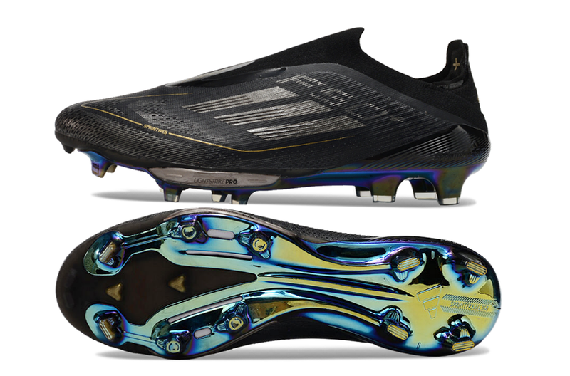 Botes de futbol Campo F50+ LL FG negre i daurat "Dark Spark Pack". 