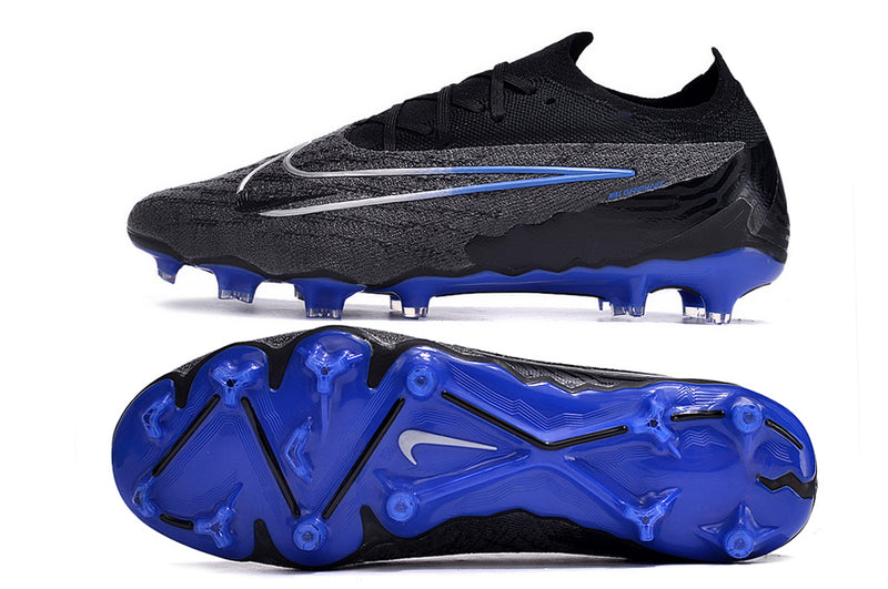 Precisão é com a Chuteira de Campo Nike Phantom GX Elite FG Preta e Azul "Black Pack" na Farda de Boleiro, Garanta a qualidade de Jogadores Profissionais