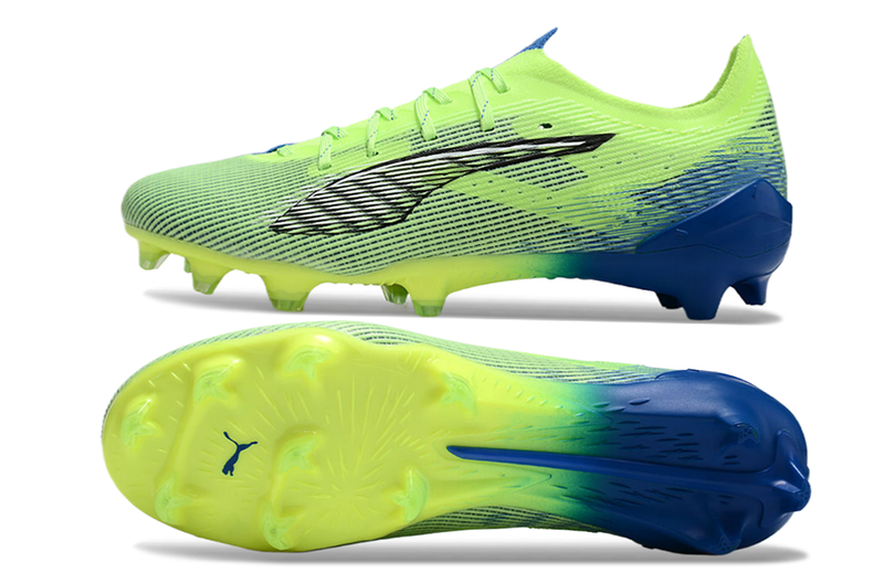 Chuteira Campo Puma Ultra 5 Ultimate FG Verde e Azul "Lights Out Pack"