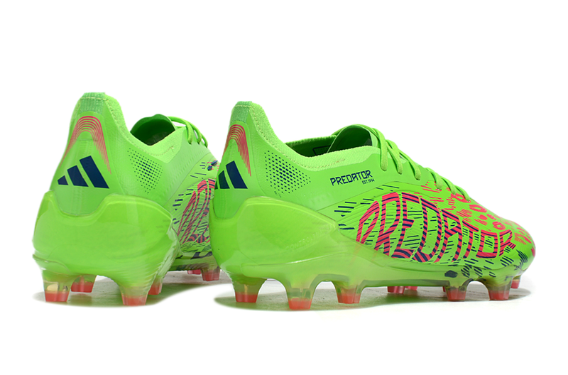 Chuteira Campo Adidas Predator Elite FG Verde e Rosa