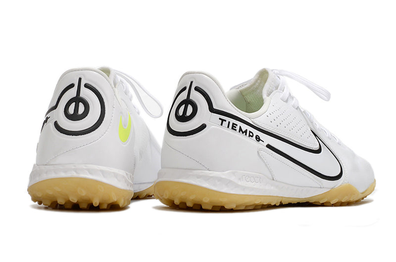 Tenha muito mais CONFORTO com a Nike Tiempo Legend 9 Elite de Society, Adquira na Farda de Boleiro, Garanta qualidade de Jogadores e com FRETE GRÁTIS!