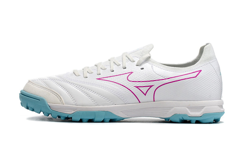 Tenha muito mais CONFORTO com a Mizuno Morelia Neo Beta Society Branca, Azul e Rosa na Farda de Boleiro, Garanta a qualidade de Jogadores Profissionais Elite!