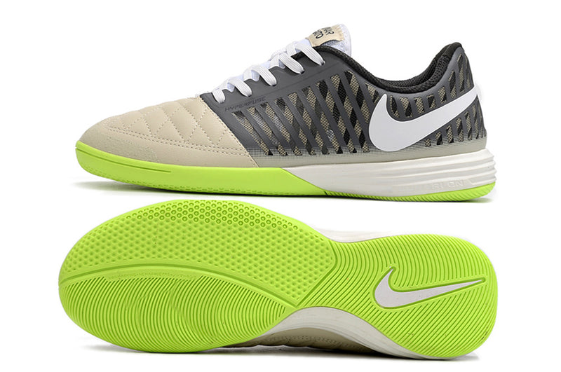 Tenha muito mais CONTROLE com a Nike Lunar Gato II De Futsal na Farda de Boleiro, Garanta a qualidade e FRETE GRÁTIS e Muitos Brindes..