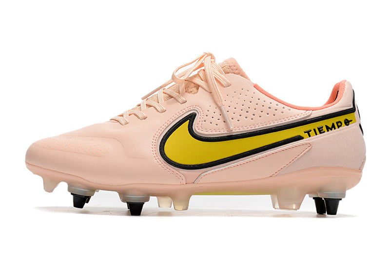 Velocidade é com Chuteira de Trava Mista Nike Tiempo Legend 9 Elite, garanta a sua na Farda de Boleiro a qualidade de Jogadores!