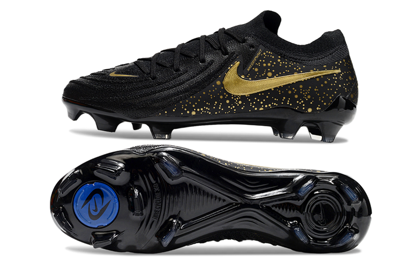 Chuteira Campo Nike Phantom GX 2 Elite FG Preta e Dourada