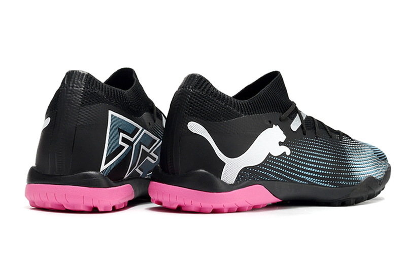 Society Puma Future 7 TF Botes de futbol negres i rosas