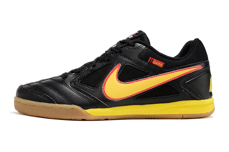 Nike gato black gold best sale