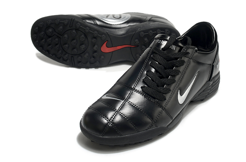 Botes de futbol Nike Total 90 TF Negre 