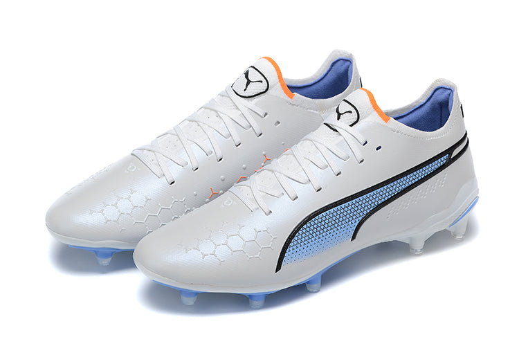 Chuteira Campo Puma King Ultimate FG Branca e Azul "Supercharge Pack"