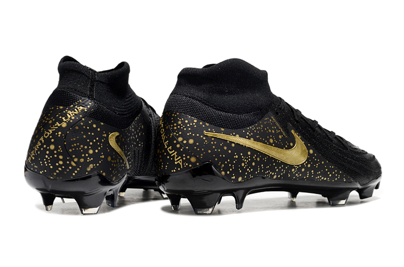 Chuteira Campo Nike Phantom Luna 2 Elite FG Preta e Dourado