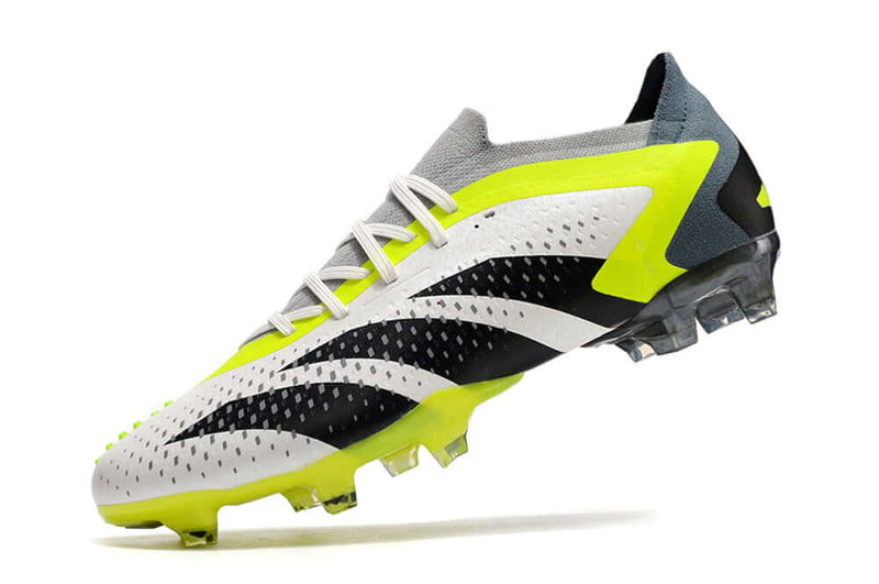 A nova Chuteira da Adidas de Campo Predator Accuracy.1 FG Verde e Branca "Crazyrush Pack" na Farda de Boleiro Garanta a qualidade de Jogadores Profissionais