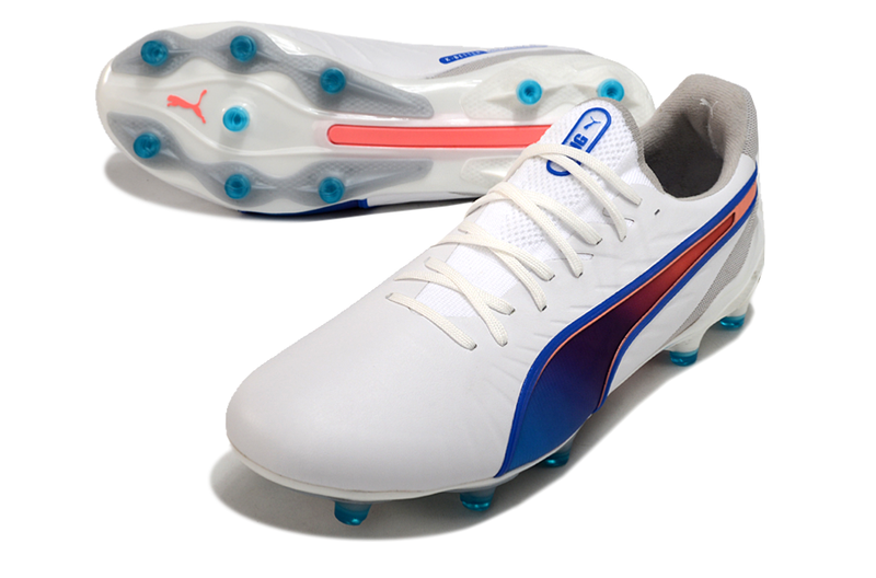 Chuteira Campo Puma King Ultimate FG Branca e Azul "Supercharge"