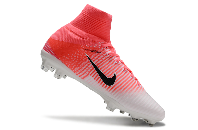 Chuteira Campo Nike Retrô Mercurial Superfly 5 FG Branca e Rosa