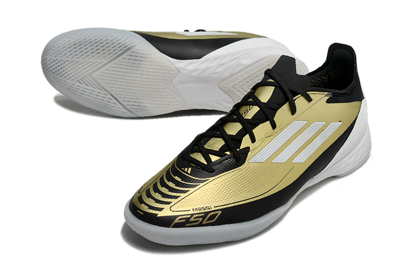 Chuteira Futsal Adidas F50 IC Dourada e Preta "Triunfo Dorado Pack"