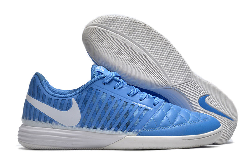 Tenha muito mais CONTROLE com a Nike Lunar Gato II De Futsal na Farda de Boleiro, Garanta a qualidade e FRETE GRÁTIS e Muitos Brindes..