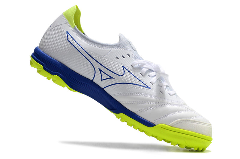 Tenha muito mais CONFORTO com a Mizuno Morelia Neo Beta Society Branca, Azul e Verde "Below Zero" na Farda de Boleiro, Garanta a qualidade de Jogadores Profissionais Elite!