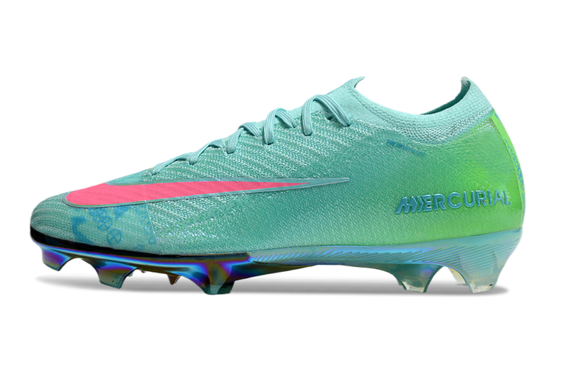 Chuteira Campo Nike Air Zoom Mercurial Vapor 16 Elite FG Verde e Rosa "Cosmic Pack"