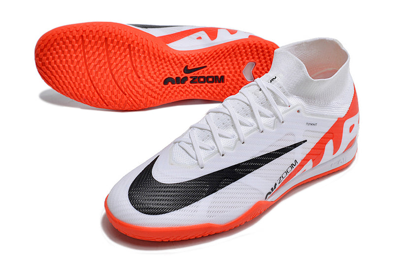 Seu Futebol mais Profissional com a Nike Air Zoom Mercurial Superfly 9 Elite de Futsal na Farda de Boleiro, Garanta a qualidade e FRETE GRÁTIS e Muitos Brindes