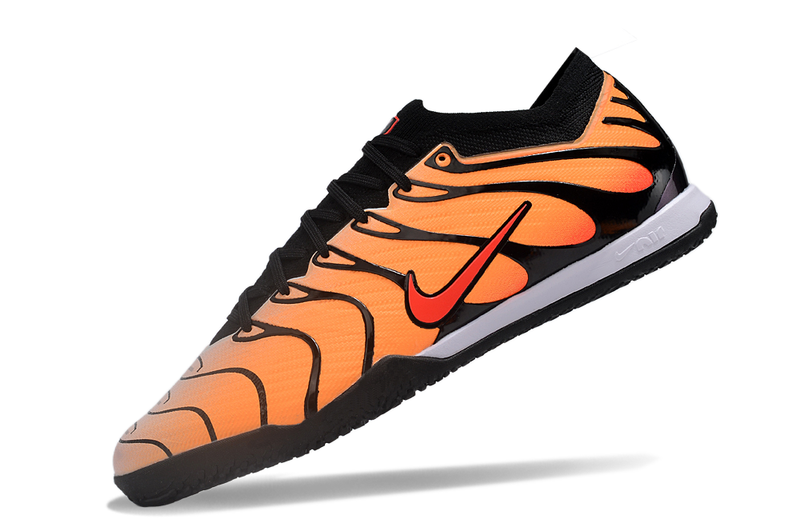 Chuteira Futsal Nike Air Zoom Mercurial Vapor 15 Elite IC Laranja e Preta "Air Max Pimento"