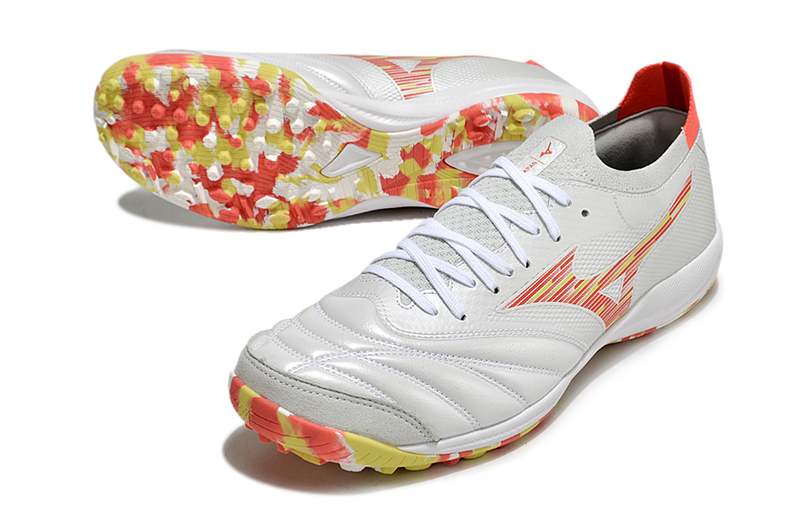 Chuteira Society Mizuno Morelia Neo Sala TF Branca, Vermelha e Amarela