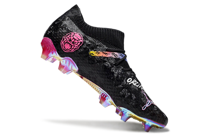 Chuteira Campo Puma Future 7 FG Preta e Rosa "Future x Orlinski"