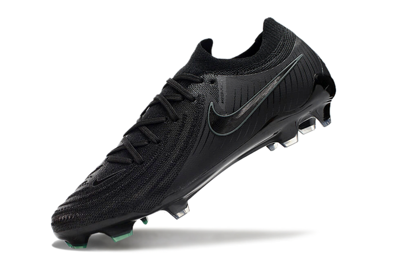 Chuteira Campo Nike Phantom GX 2 Elite FG Preta "Shadow Pack"