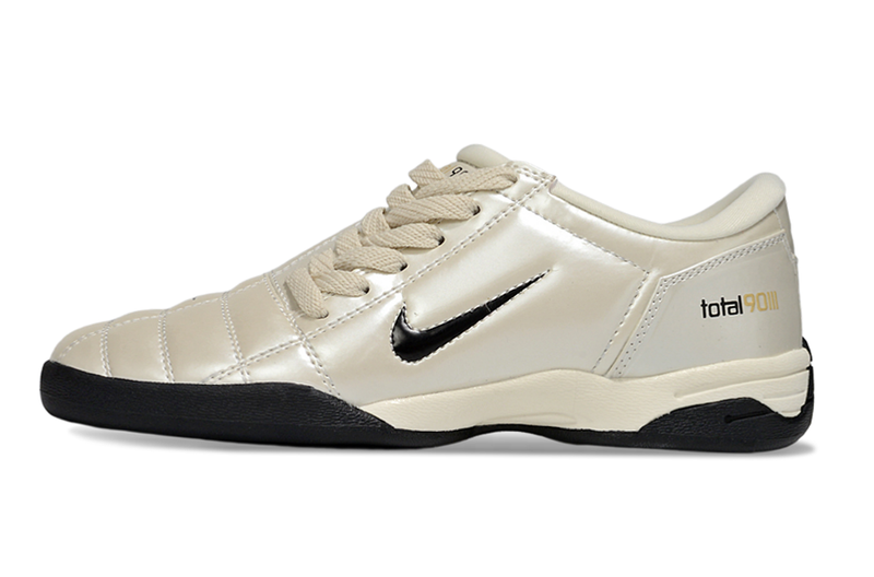 Chuteira Futsal Nike Total 90 IC Creme e Preto