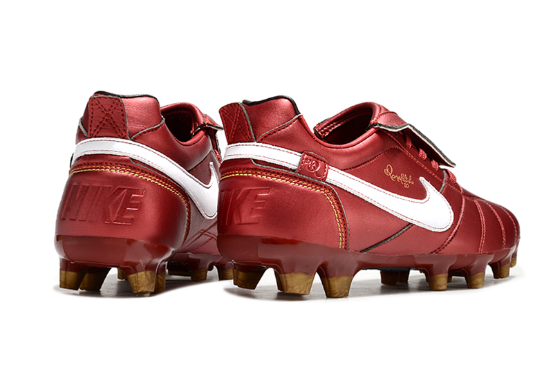 Nike Retro Tiempo Legend R10 Elite Red and White Football Boots 