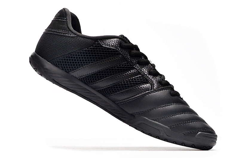 Adquira Chuteira Futsal Adidas Top Sala IC com Frete Grátis e 2 Brindes (Meia Antiderrapante + Bolsa) na Farda de Boleiro!