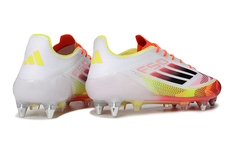 Chuteira Campo Adidas F50 Ponta de Aluminio Branca, Laranja e Amarelo