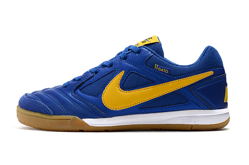 Estilo e Jogabilidade com a Chuteira de Futsal Supreme x Nike SB Gato IC, Aproveite os Brindes Meia Antiderrapante + Bolsa e Frete Grátis pro Brasil Todo!