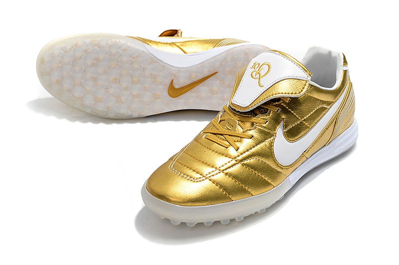 Chuteira Society Nike Retrô Tiempo Legend 7 Elite TF Dourado e Branco R10