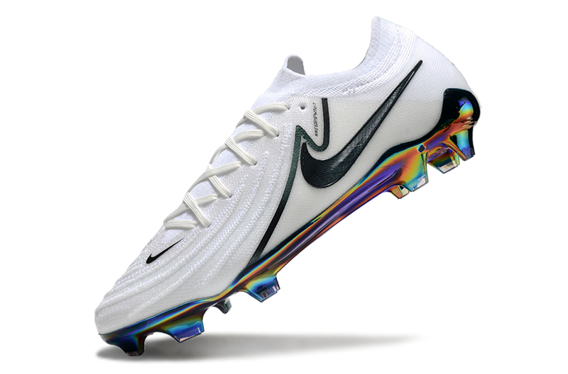 Chuteira Campo Nike Phantom GX 2 Elite FG Branca e Verde