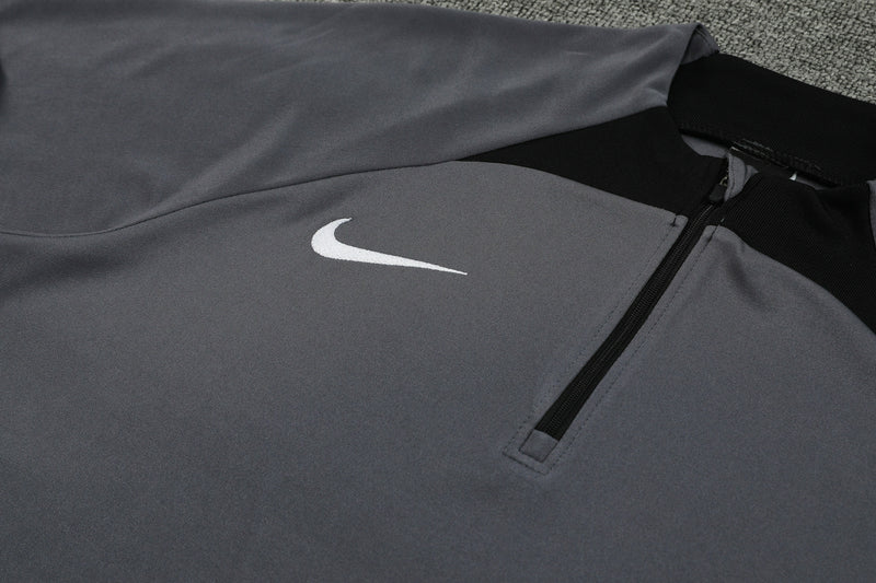 Conjunto de Frio Nike Training Cinza e Preto