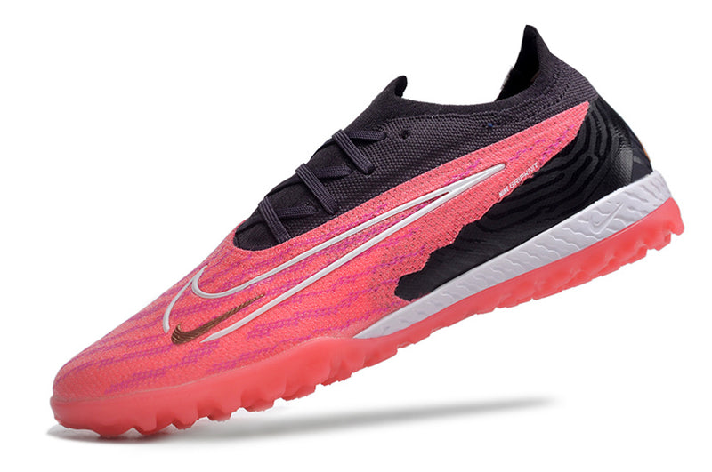 Chuteira Society Nike Phantom GX Elite TF Preto e Rosa "Generation Pack"