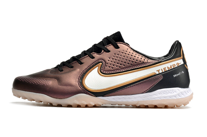 Tenha muito mais CONFORTO com a Nike Tiempo Legend 9 Elite de Society, Adquira na Farda de Boleiro, Garanta qualidade de Jogadores e com FRETE GRÁTIS!