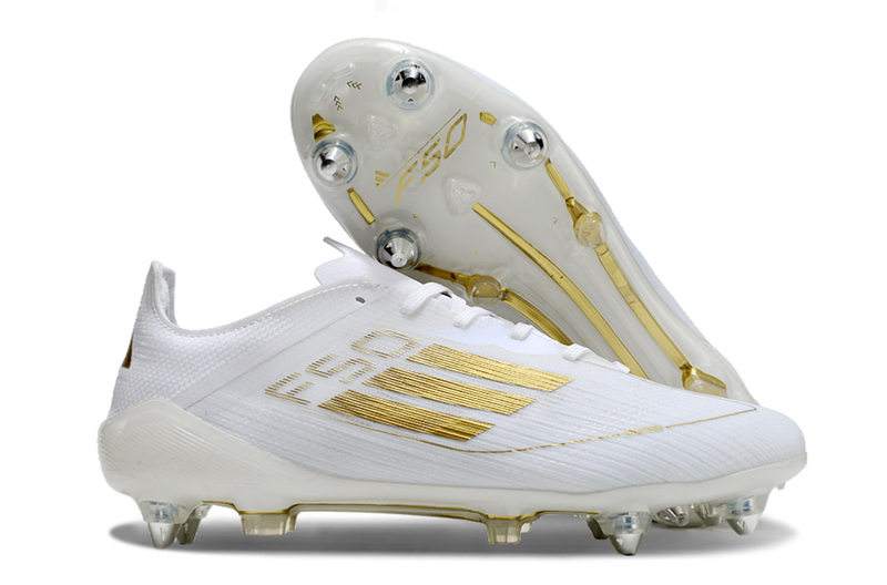 Bota de futbol Adidas F50 en blanc i daurat amb punta d'alumini "Day Spark"