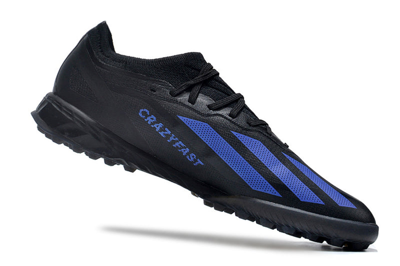 Adquira Chuteira Society Adidas X Crazyfast.1 TF com Frete Grátis e 2 Brindes (Meia Antiderrapante + Bolsa) na Farda de Boleiro!