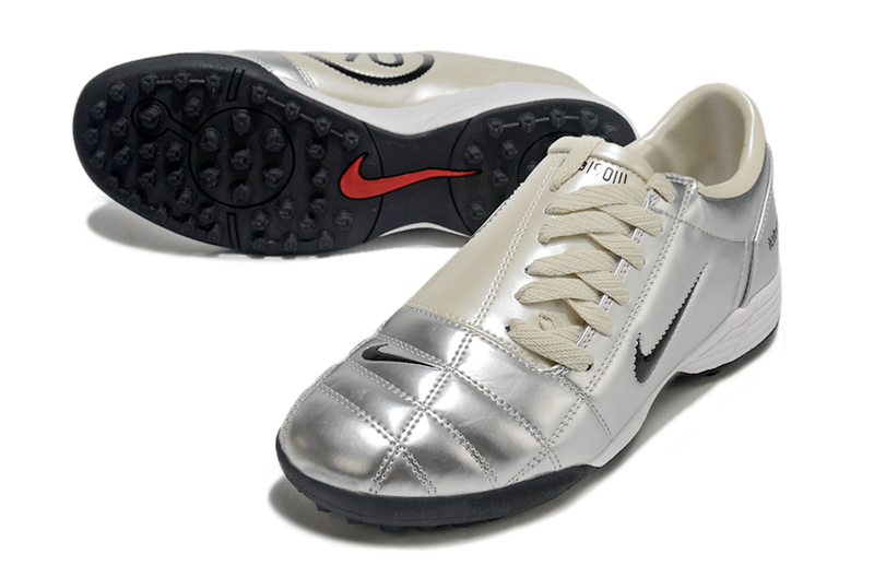 Chuteira Society Nike Total 90 TF Prata e Creme