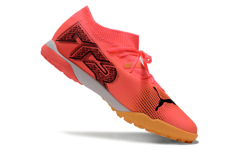 Chuteira Society Puma Future 7 TF Rosa e Amarelo