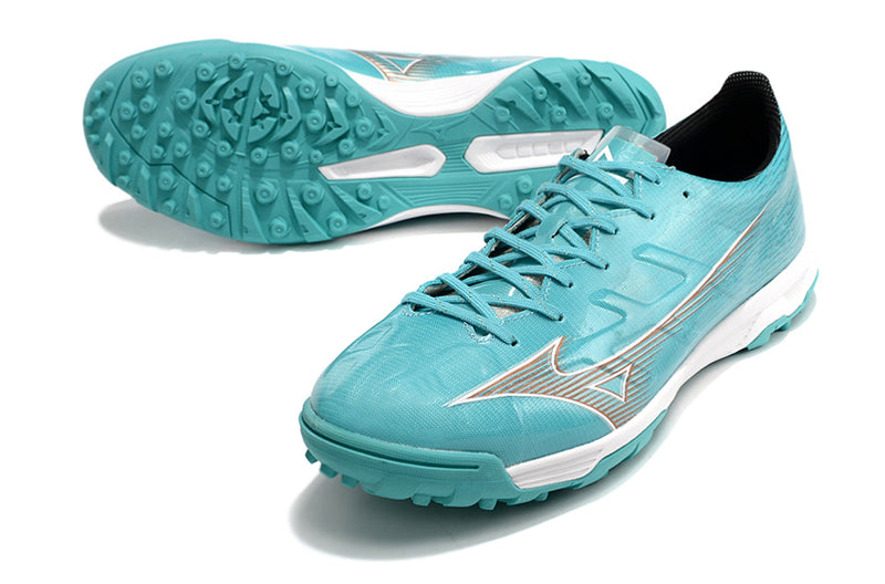 VELOCIDADE é com a Mizuno Alpha de Society Azul "Azure Blue Pack" na Farda de Boleiro, Garanta a qualidade de Jogadores Profissionais Elite!