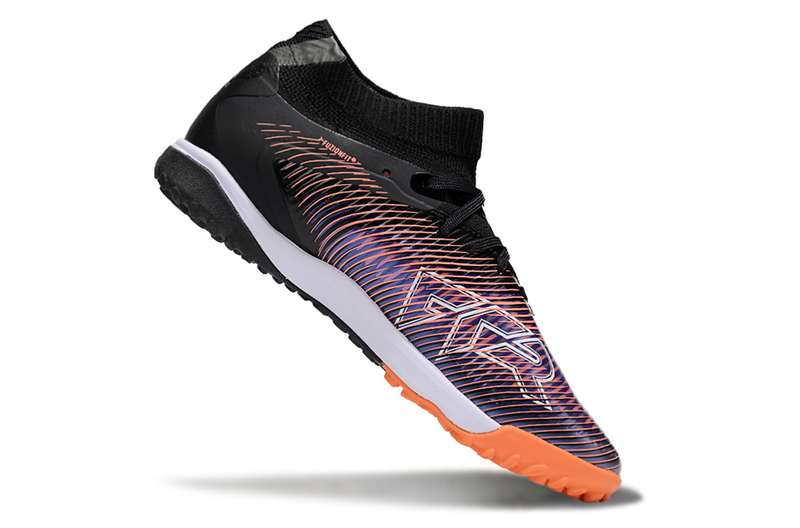 Chuteira Society Puma Future 8 TF Preto, Vermelho e Roxo "UNLIMITED Pack"