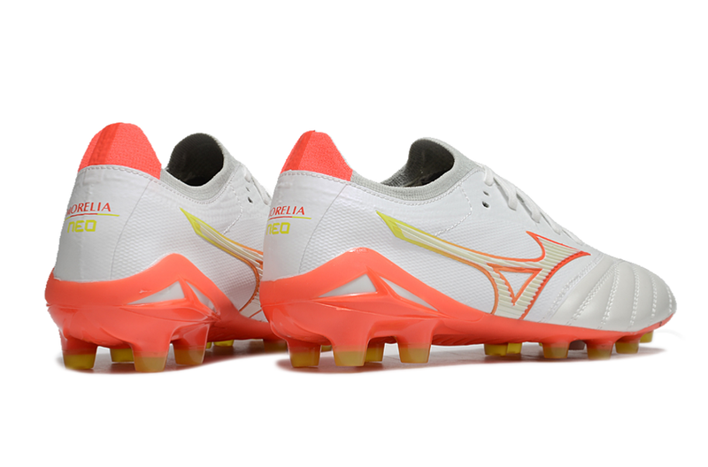 Chuteira Campo Mizuno Morelia Neo 4 Beta FG Branca e Laranja