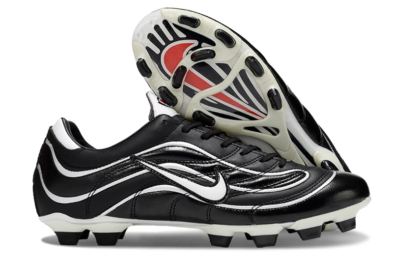 Chuteira Campo Nike Mercurial Vapor 1998 FG Preto e Branco