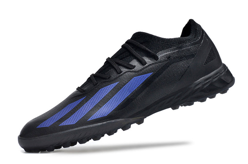 Adquira Chuteira Society Adidas X Crazyfast.1 TF com Frete Grátis e 2 Brindes (Meia Antiderrapante + Bolsa) na Farda de Boleiro!