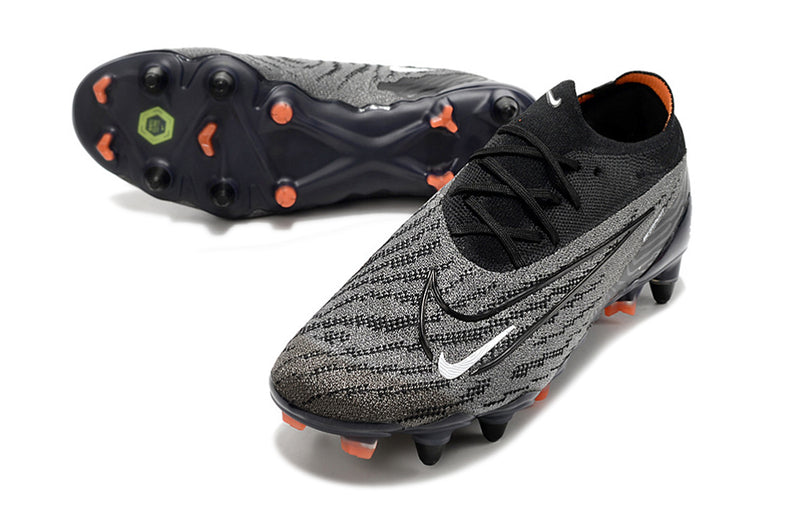 Chuteira Campo Nike Phantom GX Elite Ponta de Aluminio Preta e Laranja "Black Pack"