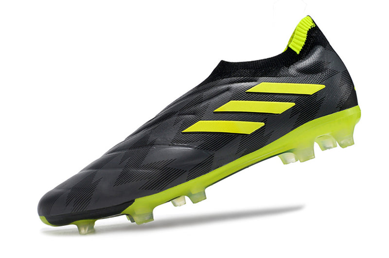 Chuteira Campo Adidas Copa Pure+ FG Preta e Verde "Crazycharged Pack"