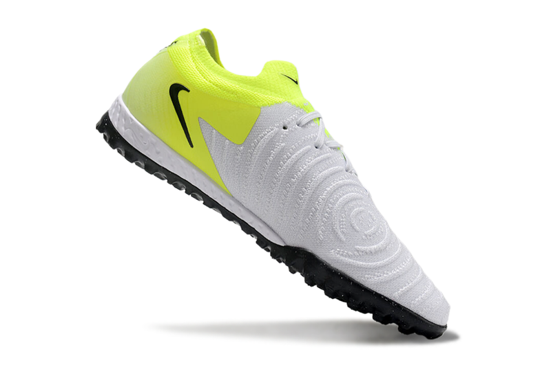 Chuteira Society Nike Phantom GX Elite TF Cinza e Verde "Mad Voltage"