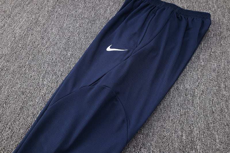 Conjunt fred d'entrenament Nike blau i vermell