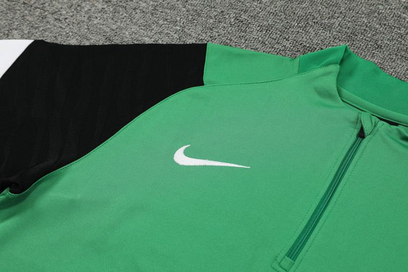 Conjunto de Frio Nike Training Verde, Branco e Preto